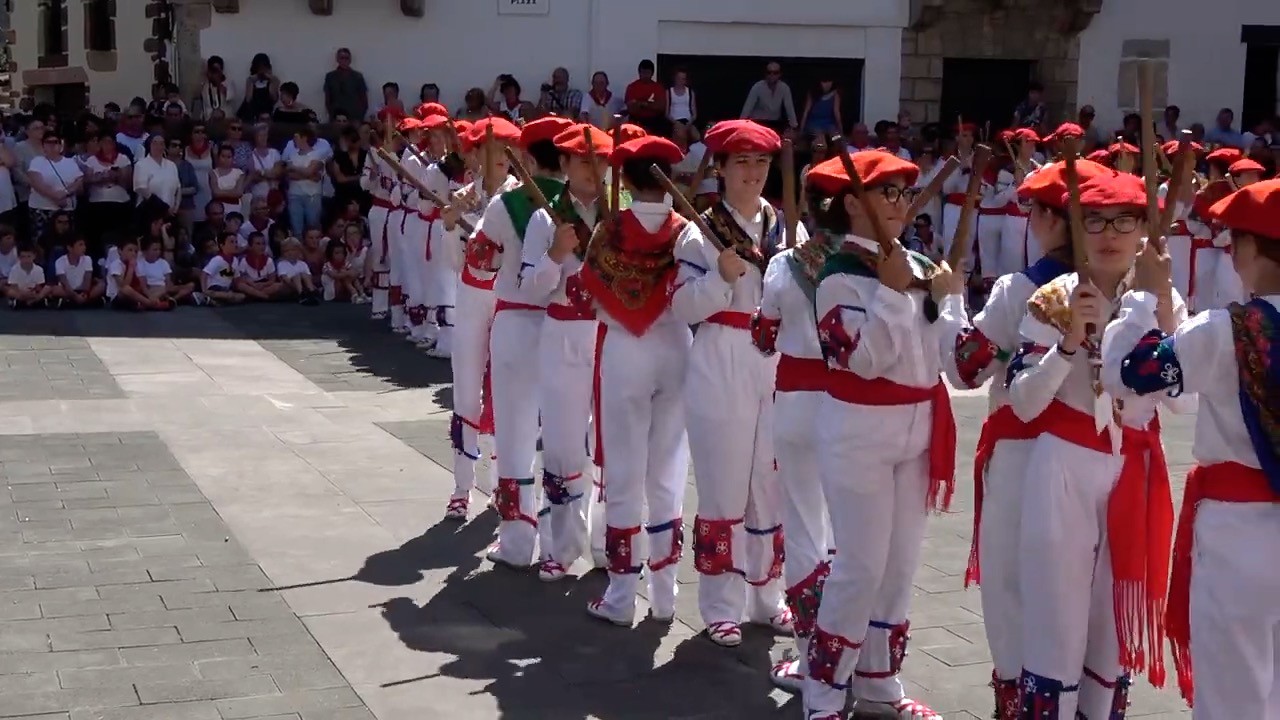 Berako Makil dantzak. 2019. It.: Xaloa TB