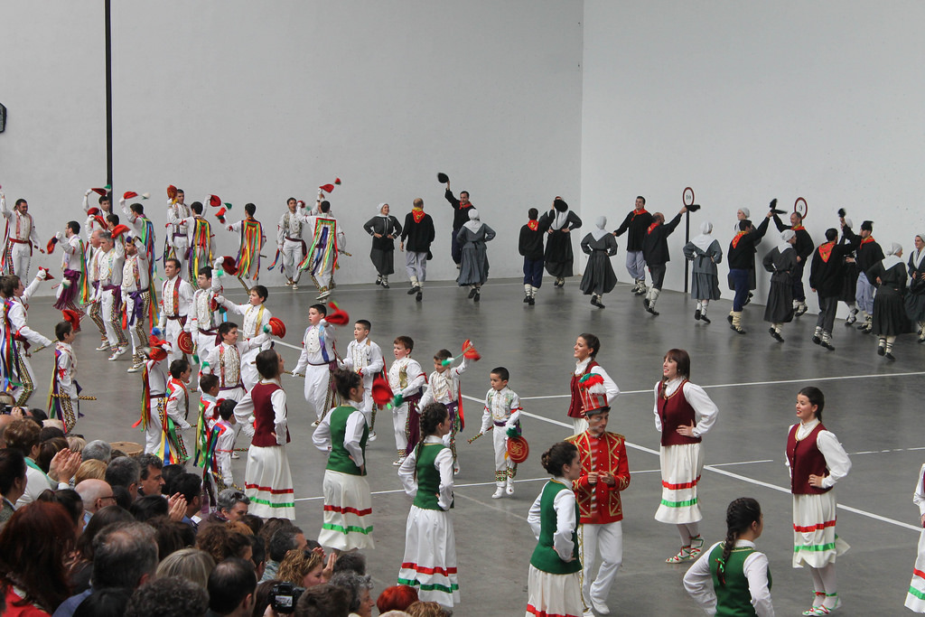 Luzaide. 2017. Martxa. Iturria: Dantzan.eus-Maite Irizar