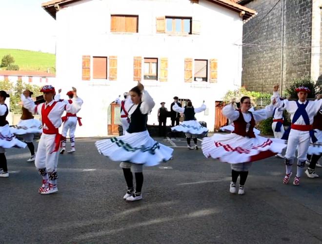 Igantziko Dantza Luzea. Jota. 2019. It.: Ortzadar